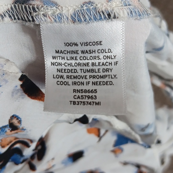 Treasure & Bond Modest Floral Midi Dress Size Small - Picture 7 of 8